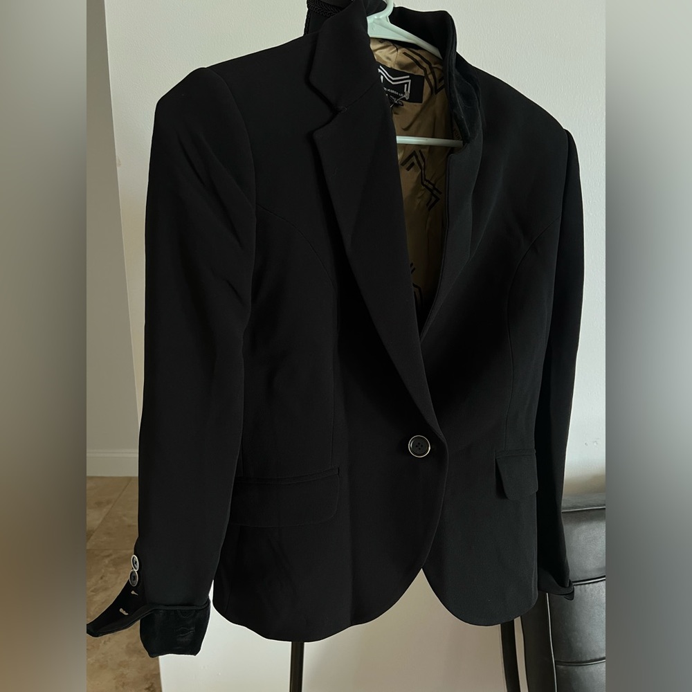 Woman’s Blazer: mak by Marisa Aracil